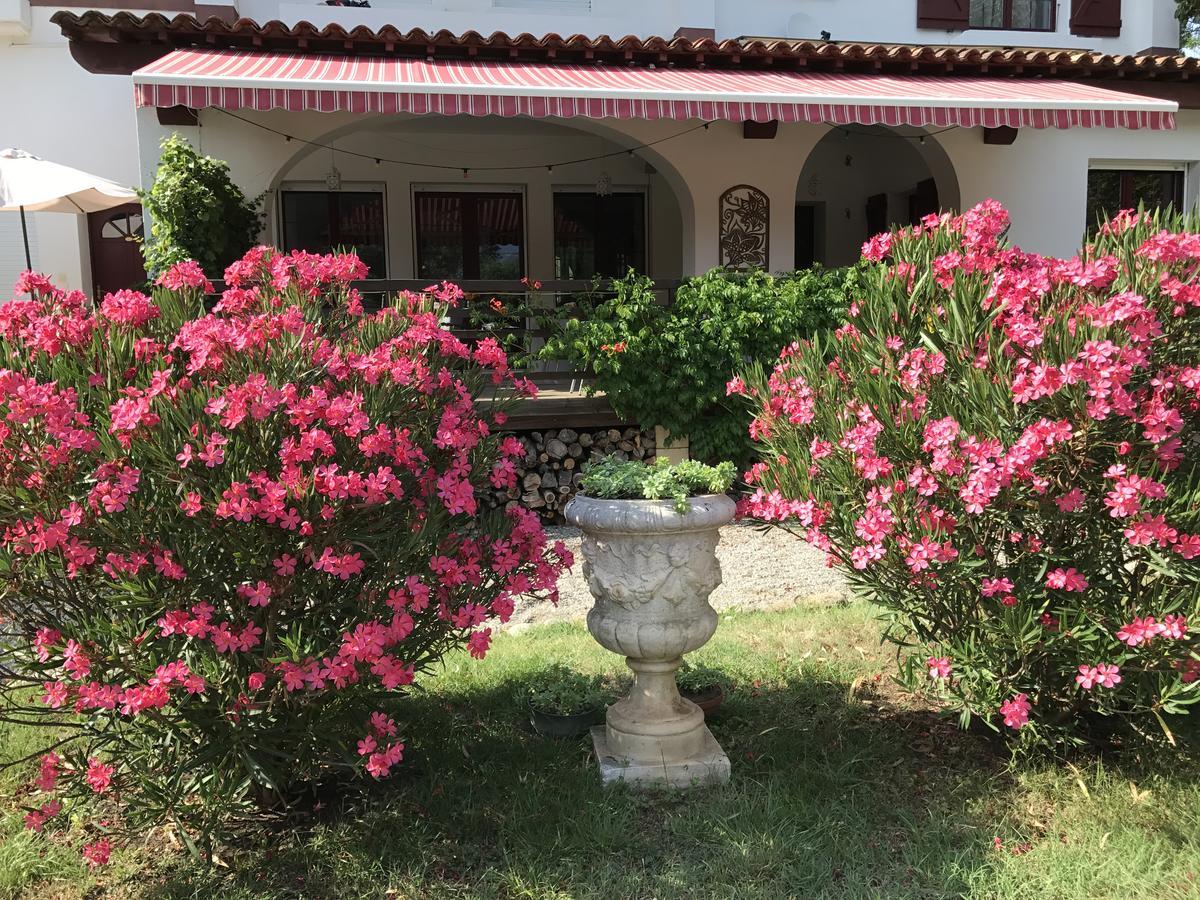La Villa Du Parc Prades  Pokoj fotografie